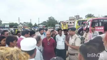 त्योंदा: एसपी के निर्देश पर जिले भर में बस और नाव चालकों की बैठक हुई आयोजित