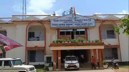 গণ্ডাছড়া: ত্রিপুরায় ভুয়া নথি চক্র: গন্ডাছড়ায় ৮ হাজার টাকায় জন্মসনদ, আধারের আবেদন করতে গিয়ে ধরা পড়ল জালিয়াতি!