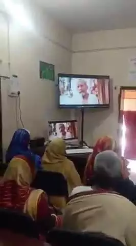 महुआ: महुआ नगर परिषद कार्यालय में मुख्यमंत्री के वृद्ध जनों के साथ संवाद कार्यक्रम का लाइव आयोजन
