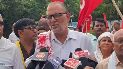 भिवानी में सीपीएम सीपीआई ने संयुक्त रूप से बढ़ाई गई बिजली दरों , खाद्य तेल मूल्यों के विरोध में मुख्य मन्त्री को ज्ञापन
