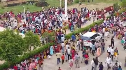 కొత్తగూడెం: IDOC కార్యాలయంలో నిర్వహించిన మెగా ఆధార్ క్యాంప్ ద్వారా 3,772 మందికి పైగా ఆధార సమస్యలకు పరిష్కారం:జిల్లా కలెక్టర్