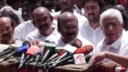எழும்பூர்: நன்றி மறக்காதீங்க என வைகோவை சாடிய முன்னாள் அமைச்சர் ஜெயகுமார் - பாஜக குறித்த கேள்விக்கு நழுவல்