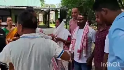 মৰাণ: বহু বিতৰ্ক আৰু চৰ্চাৰ অন্তত খোৱাং খণ্ড উন্নয়ন কাৰ্যালয়ত গঠন হয় খোৱাং সমষ্টিৰ তিনিটা গাঁও পঞ্চায়ত