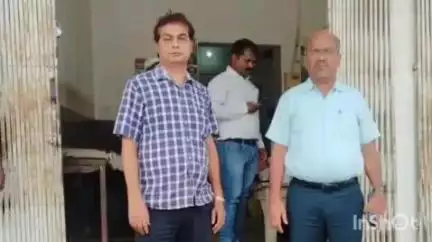 नानपारा: नानपारा में अपर मुख्य चिकित्सा अधीक्षक ने अस्पतालों का लिया जायजा, अवैध अस्पतालों को दिया नोटिस