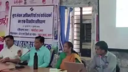 मांगरौल: पंचायत समिति अंता के सभागार में मांगरोल अंता विधानसभा क्षेत्र के बीएलओ सुपरवाइजरों का प्रशिक्षण शिविर हुआ आयोजित