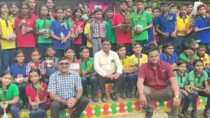बांधवगढ़: कलेक्टर ने किया केन्द्रीय विद्यालय उमरिया का औचक निरीक्षण, ठेकेदार को गुणवत्तापूर्ण कार्य के दिए निर्देश