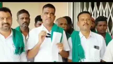 ಮುಳಬಾಗಿಲು: ಸ್ತ್ರೀಶಕ್ತಿ ಮಹಿಳಾ ಸಂಘಗಳ ಸಾಲ ಸಂಪೂರ್ಣ ಮನ್ನಾ ಮಾಡಿ : ನಗರದಲ್ಲಿ ರೈತ ಸಂಘದ ರಾಜ್ಯ ಉಪಾಧ್ಯಕ್ಷ  ಕೆ.ನಾರಾಯಣಗೌಡ