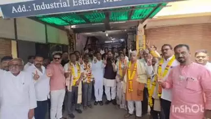 चंद्रपूर: आमदार किशोर जोरगेवार यांच्या कार्यालयात सर्व विजय संचालकांचा सत्कार, गांधी चौकात जल्लोष