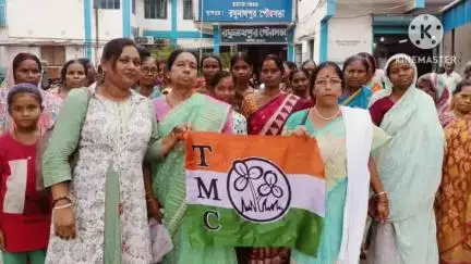 রঘুনাথপুর ১: রঘুনাথপুর শহর তৃণমূলের
২১শে জুলাই এর প্রস্তুতি সভা অনুষ্ঠিত হলো রঘুনাথপুর শহরে,উপস্থিত রাজ্য তৃণমূলের সম্পাদক সহ অন্যরা