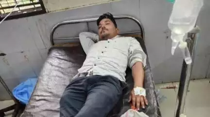 बार्शीटाकळी: निहदा येथील 30 वर्षीय युवकाला सर्पदंश संत गाडगेबाबा आपत्कालीन शोध व बचाव पथकाने वाचवले रुग्णाचे प्राण..