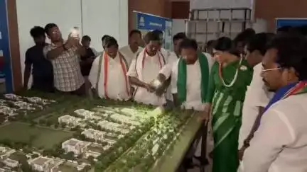 రాజధాని నిర్మాణం పేరుతో రియల్ ఎస్టేట్ వ్యాపారం చేస్తున్న చంద్రబాబు: ఏపీ సి సి చీఫ్ వైఎస్ షర్మిల ధ్వజం