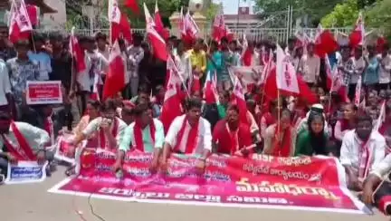 కర్నూలు: ఫీజు రియంబర్మెంట్ విడుదల ఎప్పుడు నారా లోకేష్ : ఏఐఎస్ఎఫ్ రాష్ట్ర ప్రధాన కార్యదర్శి బంధన్ నాసిర్ జి