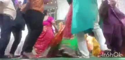 લીમખેડા: જિલ્લા કક્ષાની ગરબા રાસ સ્પર્ધામાં ભાગ લેવા માંગતા સ્પર્ધકે જીલ્લા યુવા અને સાંસ્કૃતિક પ્રવૃતિઓની કચેરી દાહોદ ખાતે ફોર્મ