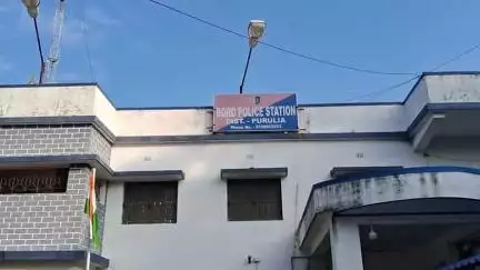 মানবাজার ২: দিঘীর ঝরিয়াডি গ্রামে যুবতীর দেহ উদ্ধারের ঘটনায় এবার  // আটক** নাবালক