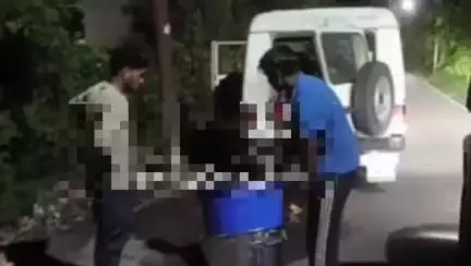 डोईवाला: डोईवाला नगर पालिका ने चाट भंडार के संचालक पर 10 हजार रुपए का जुर्माना लगाया, जानें ये है वजह
