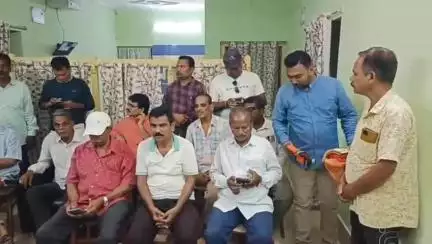 ରାୟଗଡା: ନୂତନ ଭାବେରେ ନିର୍ବାଚିତ ରାଷ୍ଟ୍ରୀୟ ପରିଷଦସଦସ୍ୟ Y ଗଣପତିରାଓ ଙ୍କୁ ପୂର୍ତ୍ତବିଭାଗ ବଙ୍ଗଳାରେ ସମ୍ବର୍ଦ୍ଧନା କଲେ ଗୁଣପୁର ବିଜେପି ଟିମ୍