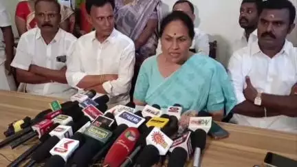 ஆனைமலை: அம்பராம்பாளையத்தில் மத்திய கயிறு வாரியம் சார்பில் கருந்தரங்கம் நடைபெற்றது - மத்திய இணை அமைச்சர் சோபா கலந்துரையாடல்