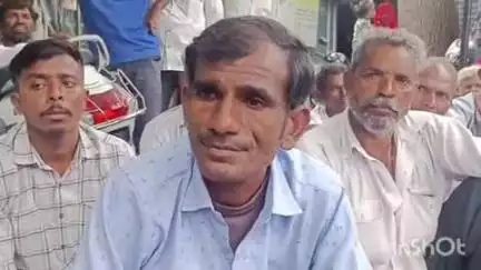 शिवगंज: शिवगंज में गर्भवती महिला की मौत के मामले में चिकित्सक को किया निलंबित, ग्रामीणों ने धरना समाप्त किया