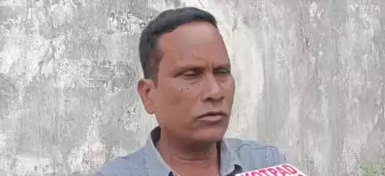 କୋଟପାଡ: ମଣ୍ଡି ଅବ୍ୟବସ୍ଥାକୁ ନେଇ କୁନ୍ଦୁରା ଠାରେ ପ୍ରତିକ୍ରିୟା ରଖିଲେ କଂଗ୍ରେସ ବ୍ଲକ ସମ୍ପାଦକ ଦୌତାରି ମଲିକ l