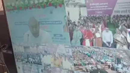 धरहरा: आज सभी पंचायतों और विद्यालयों में मुख्यमंत्री का सीधा प्रसारण दिखाया गया