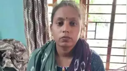 કડી: કડી શહેરના વડવાળા હનુમાનજી મંદિર પાસે ગાંજાનો વેપાર કરતી મહિલા ઝડપાઈ,મહિલા પાસેથી 170 ગ્રામ ગાંજો જપ્ત કરવામાં આવ્યો