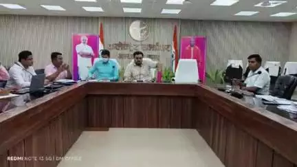 भीटी: अंबेडकरनगर में 50 लाख से ऊपर की परियोजनाओं को लेकर गंभीर हुए डीएम, कार्यदायी संस्थाओं को दिए सख्त निर्देश