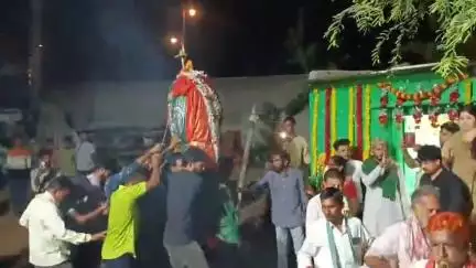 పెద్దపల్లి: గ్రామ సందర్శనతో ముగిసిన పీర్ల ఉత్సవాలు