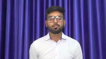 Indian Railways is Organising Rozgar Mela in Ranchi. Candidates who have been appointed are expressing their heart felt gratitude.