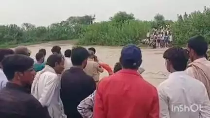 उनियारा: पलाई के पास गलवा बांध के नाले में बहा युवक, रेस्क्यू शुरू किया गया