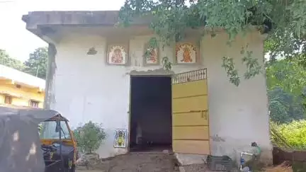 ଢେଙ୍କାନାଳ ସଦର: ସିମିଳିଆ ଡ୍ରାଇଭର ସାହିରେ ଘର ଝରକାରେ ବଧୁଙ୍କ ଝୁଲନ୍ତା ମୃତଦେହ,ମୃତ୍ୟୁକୁ ନେଇ ସନ୍ଦେହ