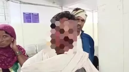 गोटेगांव: तेलिया गाँव में नाले की ओर घूमने गए ग्रामीण का पैर फिसला, घायल होकर अस्पताल में भर्ती