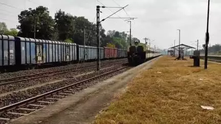 मस्तुरी: बिलासपुर रेलवे जोन से होकर चलने वाली 13 ट्रेनें फिर से होंगी संचालित, यात्रियों को मिलेगी सुविधा