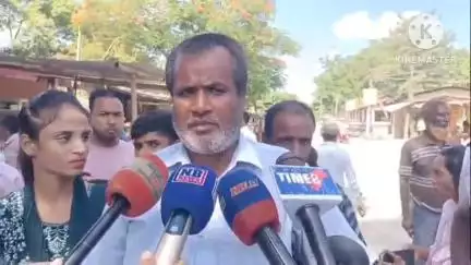 নগাঁও: জুৰীয়া উন্নয়ন খণ্ডত শুক্ৰবাৰে হোৱা উত্তপ্ত পৰিস্থিতিৰ পিছতে ‌বিধায়ক নুৰুল হুদাৰ বিৰূদ্ধে জুৰীয়া আৰক্ষী থানাত এজাহাৰ