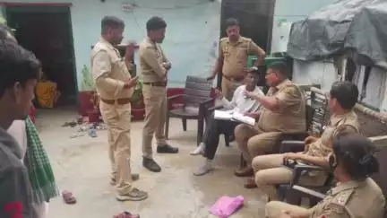 कालपी: रिश्ता तय होने के बाद युवती ने कालपी के राजघाट में अज्ञात कारणों से फांसी लगाकर जीवनलीला समाप्त की