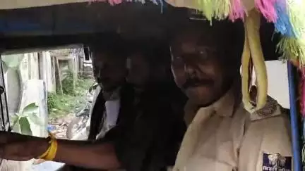 ताजपुर: ताजपुर पुलिस ने मारपीट मामले में वारंट पर एक व्यक्ति को गांव से किया गिरफ्तार