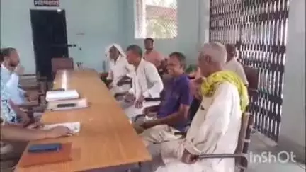 कुर्था: भूमि विवाद के निपटारे के लिए मानिकपुर थाना परिसर में जनता दरबार का आयोजन