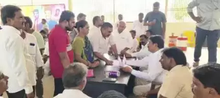 యర్రగొండపాలెం: టిడిపి కార్యాలయంలో ప్రజా వేదిక కార్యక్రమంలో పాల్గొన్న టిడిపి ఇన్చార్జి ఏరీక్షన్ బాబు
