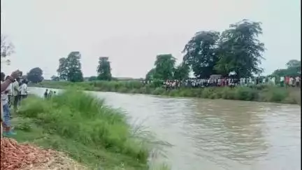 जसवंतनगर: सागर ढाबा के पास भोगनीपुर नहर में टकपुरा निवासी युवक ने पुल से लगाई छलांग, पुलिस व NDRF की टीम तलाश में जुटी