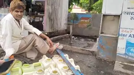 खरगौन: शहर में तीन जगह लगे पीने के पानी के वाटर एटीएम बंद, नागरिक हो रहे हैं परेशान#jansamasaya