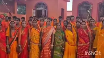 हंटरगंज: मीरपुर पंचायत से बाबा धाम के लिए रवाना हुआ कांवरियों का जत्था, भक्तों में दिखा उत्साह