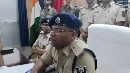 सुपौल जिला के टॉप-10 अपराधी तथा 25000(पचीस हजार रुपया) का ईनामी कुख्यात अपराधकर्मी राजा कुमार उर्फ़ सनकी राजा गिरफ्तार।