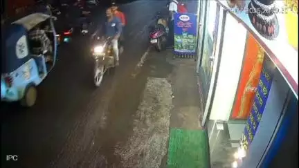 सागर नगर: परकोटा से बाइक चोरी, सीसीटीवी फुटेज आया सामने