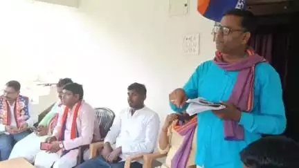 मड़ियाहू: उसराव गांव में संगठन को बूथ स्तर तक मजबूत कर पंचायत चुनाव जीतेगा अपना दल