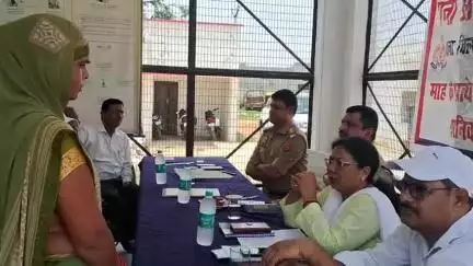 बिल्सी: बिल्सी कोतवाली में आयोजित थाना दिवस में सीओ और तहसीलदार ने सुनीं लोगों की जन समस्याएं