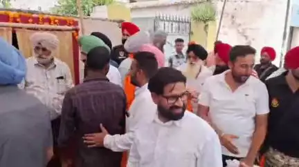 ਅੰਮ੍ਰਿਤਸਰ 2: ਅਜਨਾਲਾ ਇਲਾਕੇ 'ਚ ਪਹੁੰਚੇ ਵਿਧਾਇਕ ਧਾਲੀਵਾਲ , ਕਰੋੜਾਂ ਰੁਪਏ ਦੀ ਲਾਗਤ ਦੇ ਵਿਕਾਸ ਕਾਰਜਾਂ ਦੀ ਕੀਤੀ ਸ਼ੁਰੂਆਤ