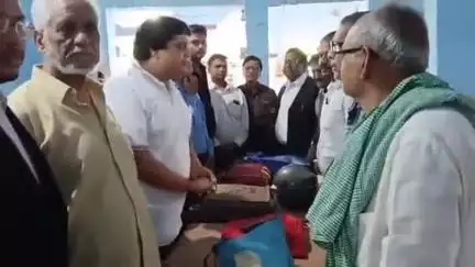 मेदिनीनगर (डालटनगंज): पूर्व मंत्री ददई दुबे के निधन पर पलामू जिला अधिवक्ता संघ में शोकसभा की गई, श्रद्धांजलि दी गई