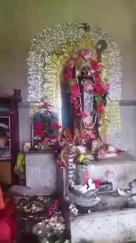 মুরারই ২: রুদ্রনগর জালি বাগান মাঠে রুদ্র কালী মন্দিরে আষাঢ় মাস উপলক্ষ্যে মা রুদ্র কালীর বিশেষ পুজোপাঠ চলছে
