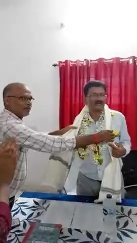 प्रखंड कृषि कार्यालय मोहनपुर श्री अफजल हुसैन BAO जी के प्रमोशन होने के उपलक्ष्य मे विदाई समारोह का किया गया आयोजन