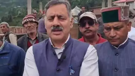 बल्ह: नगर एवं ग्राम नियोजन मंत्री ने थुनाग व जंजैहली में आपदा प्रभावित क्षेत्रों में राहत और पुनर्वास कार्यों की समीक्षा की