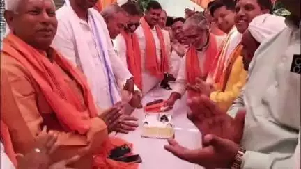 महाराजगंज: राजीव नगर शिव मंदिर में मंत्री नंद गोपाल नंदी का जन्मोत्सव धार्मिक माहौल में सम्पन्न